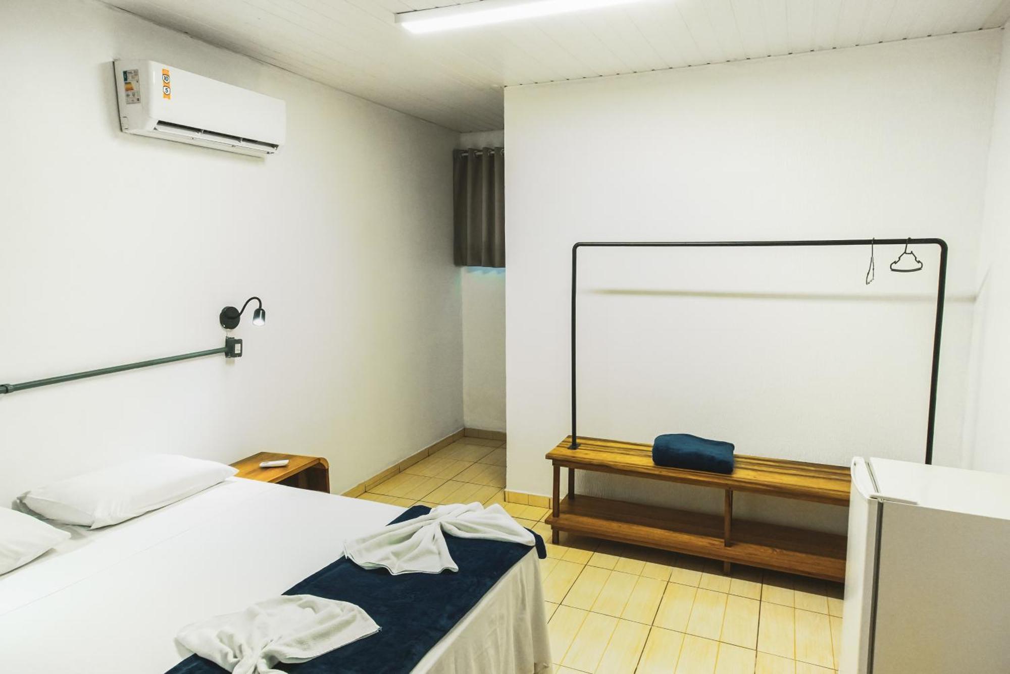 Local Hostel נובו אייראו מראה חיצוני תמונה